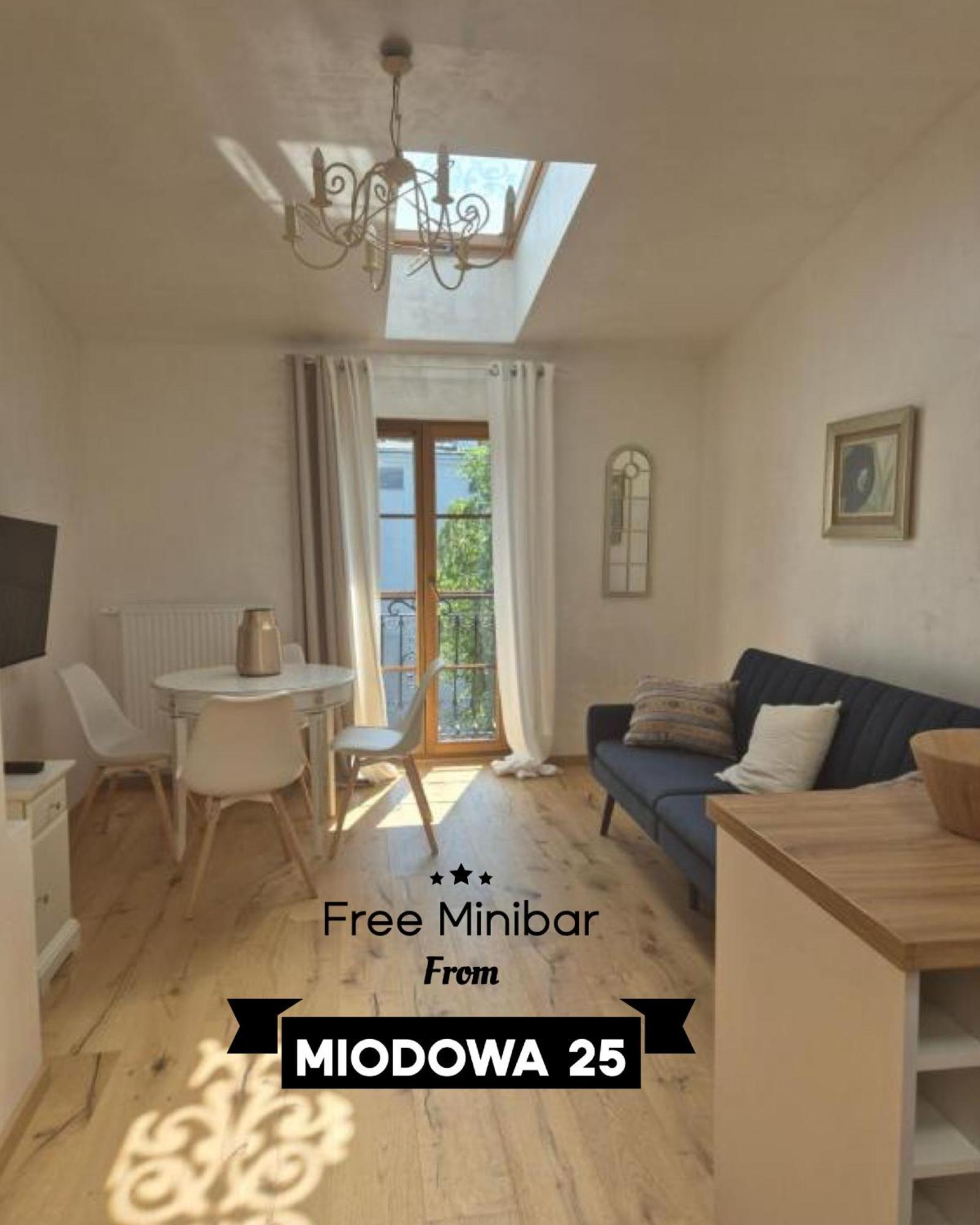 Aparthotel Miodowa 25 Cracóvia Exterior foto